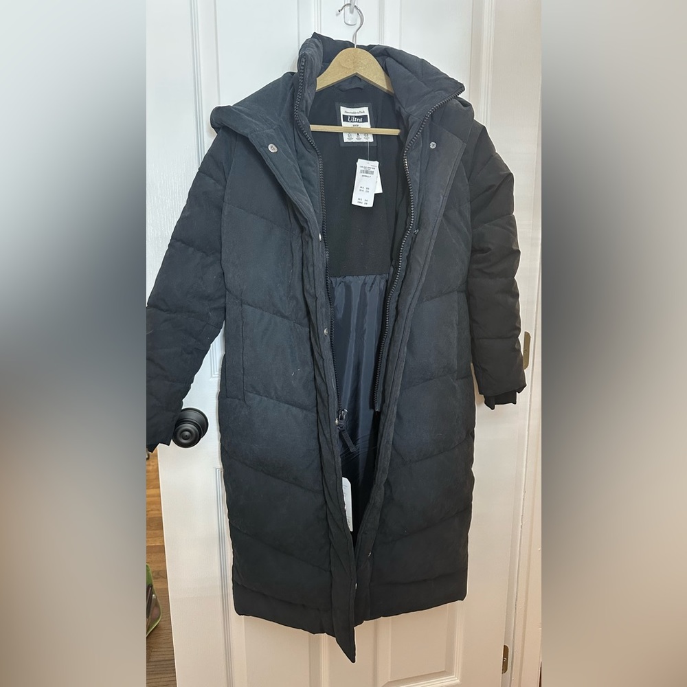 Abercrombie black puffer jacket